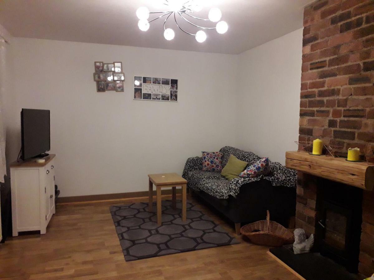 Vintage Double Bedroom Victoria 1 Dunfermline Ngoại thất bức ảnh